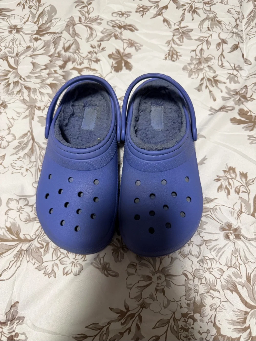 CROCS Kids Plush-Lined Slip-On Clogs in Purple